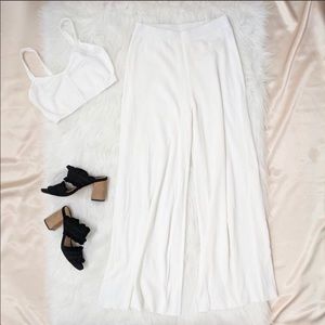 Free people white tank and wide pants set NWT